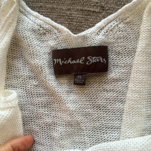 Michael Stars XS Top v neck Chalk white Katrina Soft Retail $108 - Picture 6 of 8